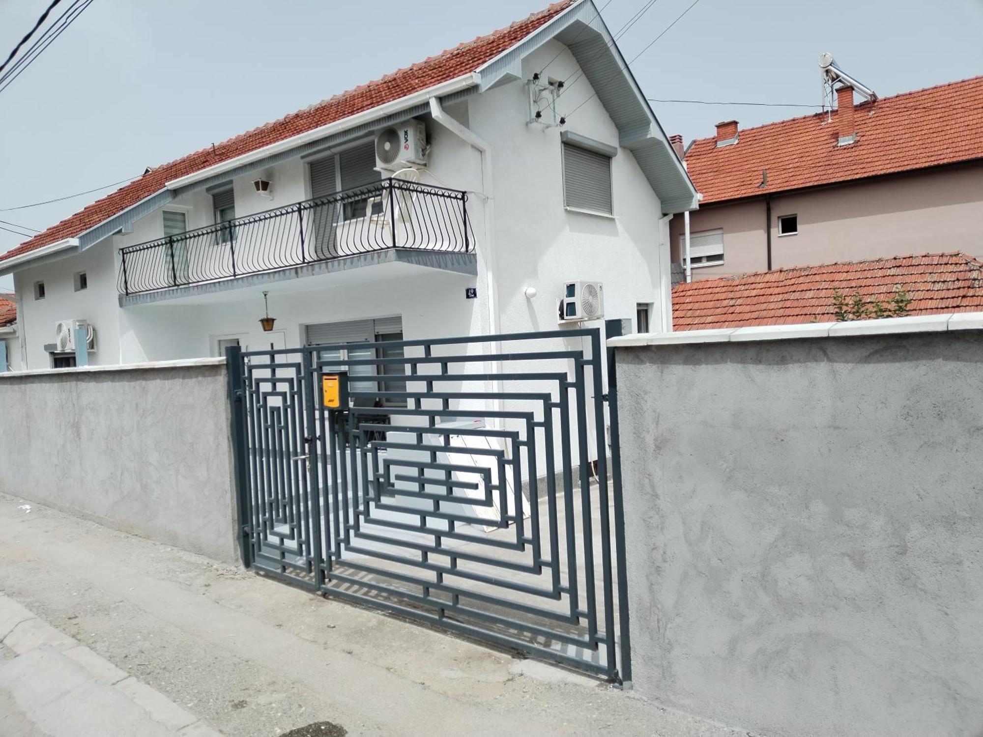 Gostinska Kuca Apartment Leskovac  Ngoại thất bức ảnh